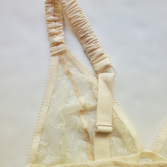 Anine Bing (Cream) - Picture 12 of 16